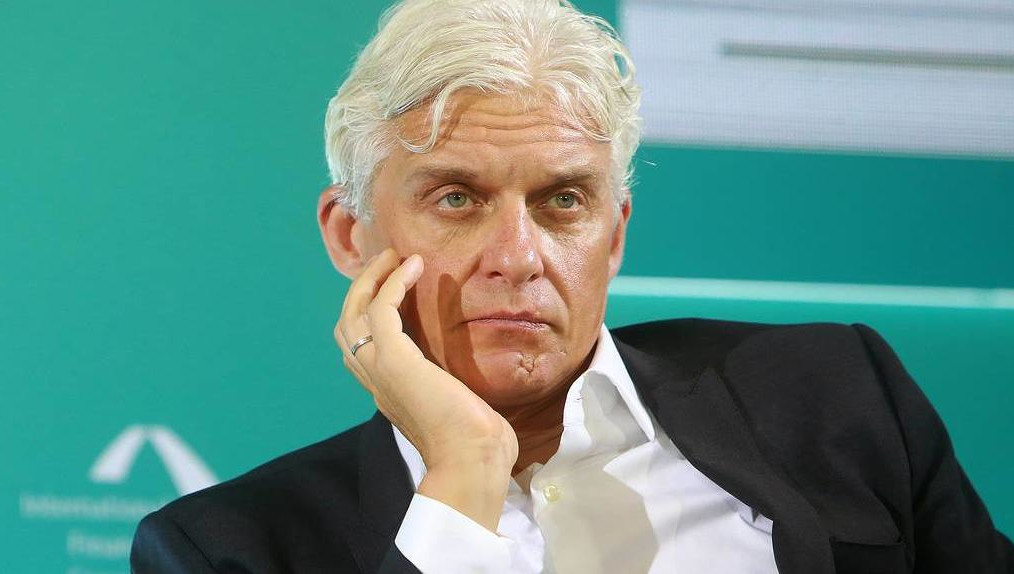 Бренды принадлежат его семье.