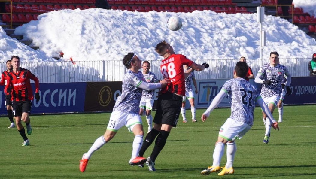 Нижнекамцы обыграли команду из Иваново 1:0.