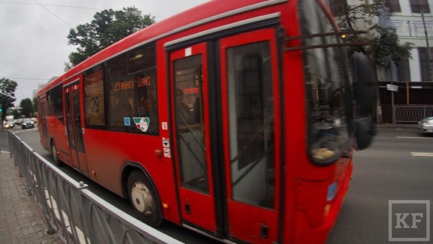 В Казани женщина-водитель троллейбуса яростно нападала на мужчину