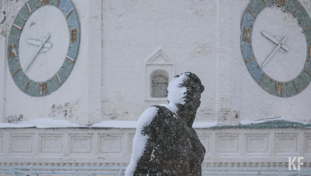 Из года в год тема перевода времени в республике беспокоит жителей. Татарстанцы жалуются - из-за короткого светового дня не хватает времени на заботу о здоровье