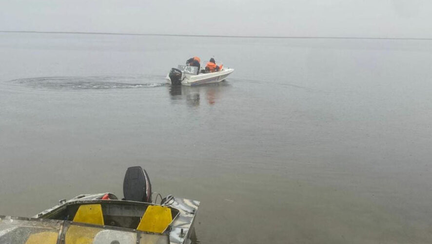 Накануне тела погибших обнаружили в реке Ик на глубине двух метров.