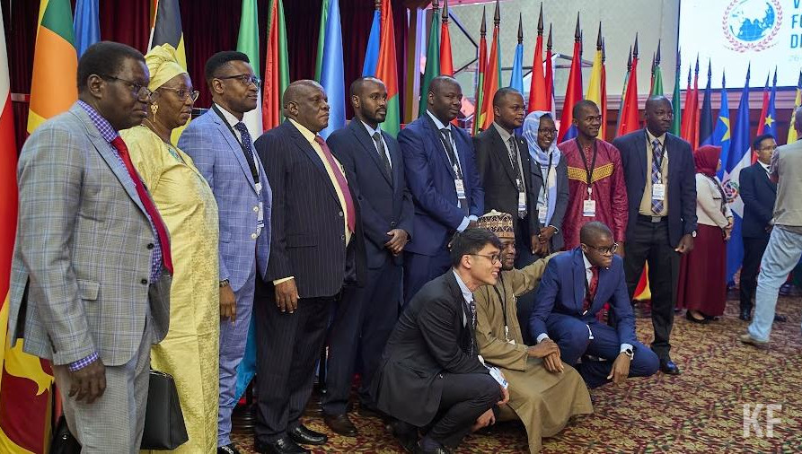 В Казани открылся Глобальный форум молодых дипломатов