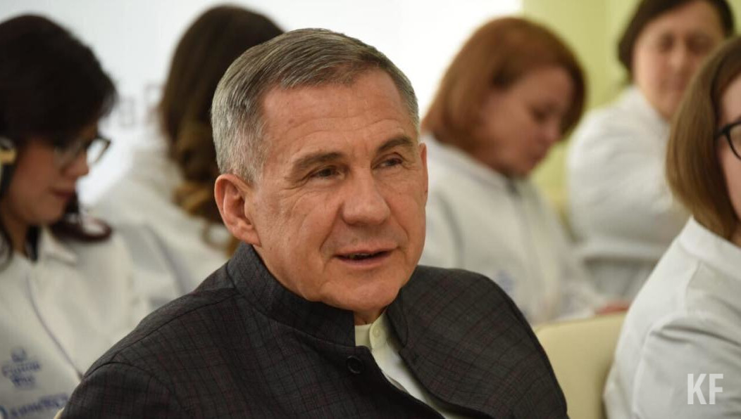 Президент Татарстана заявил это во время встречи с врачами и акушерами Перинатального центра РКБ.