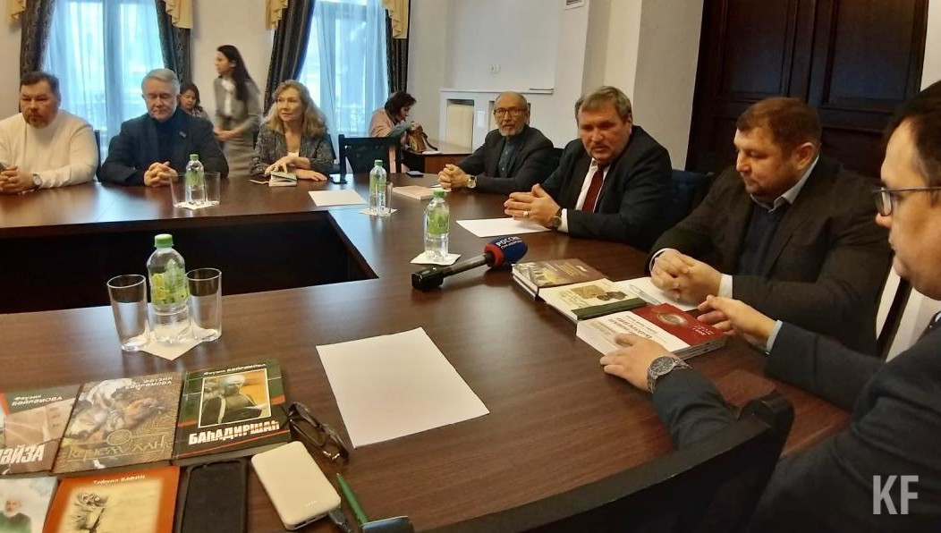 Татарская интеллигенция - писатели