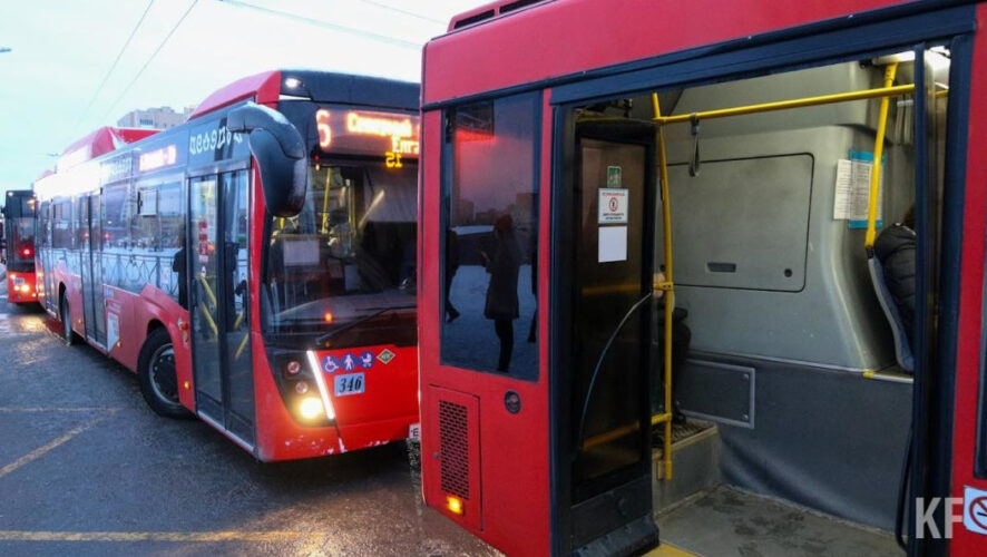 Уже в 2023-м направят 126 тысяч рублей на автобусы.