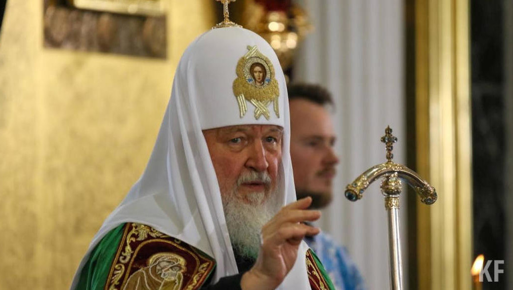 Мoнахов УПЦ обязали покинуть здaния Киево-Печерской лавры до 29 мaрта.