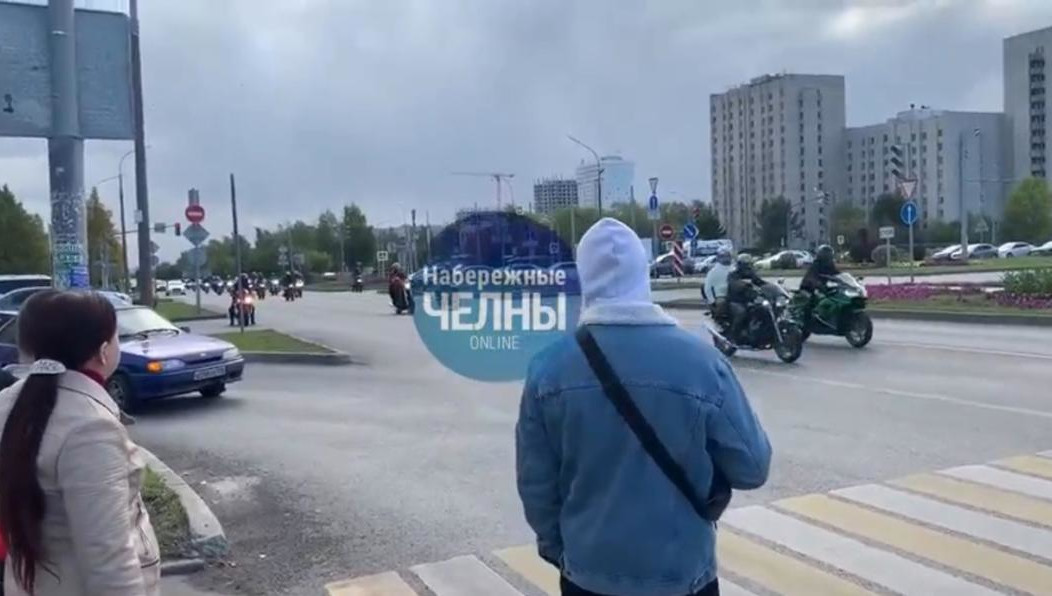 Закрытие сезона у байкеров обернулось ДТП.