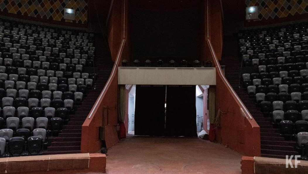 Онлайн роман оказался банальным выманиванием денег.