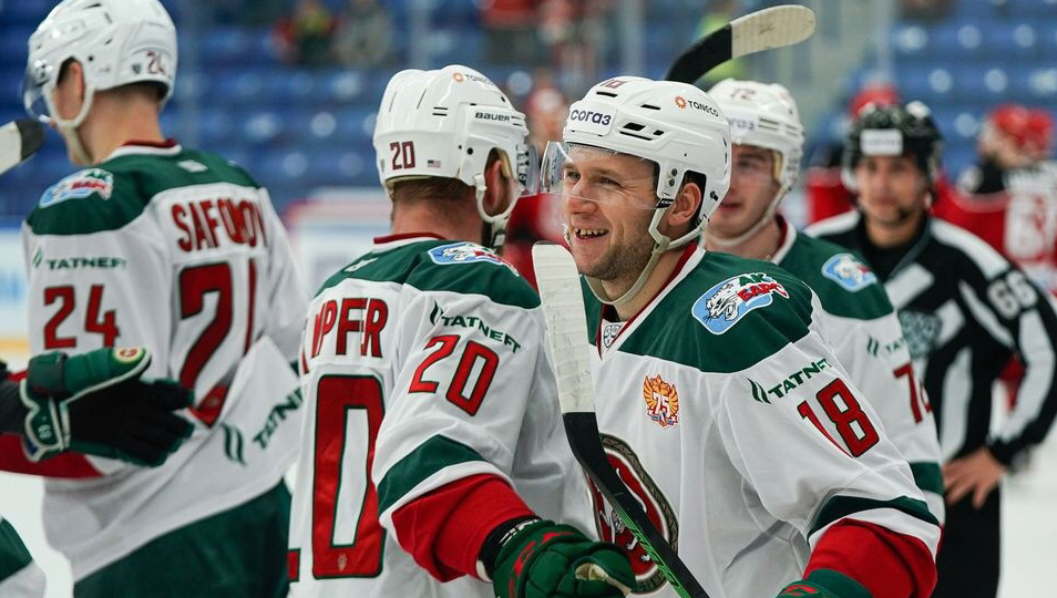 Решающую шайбу забросил Кристиан Хенкель.