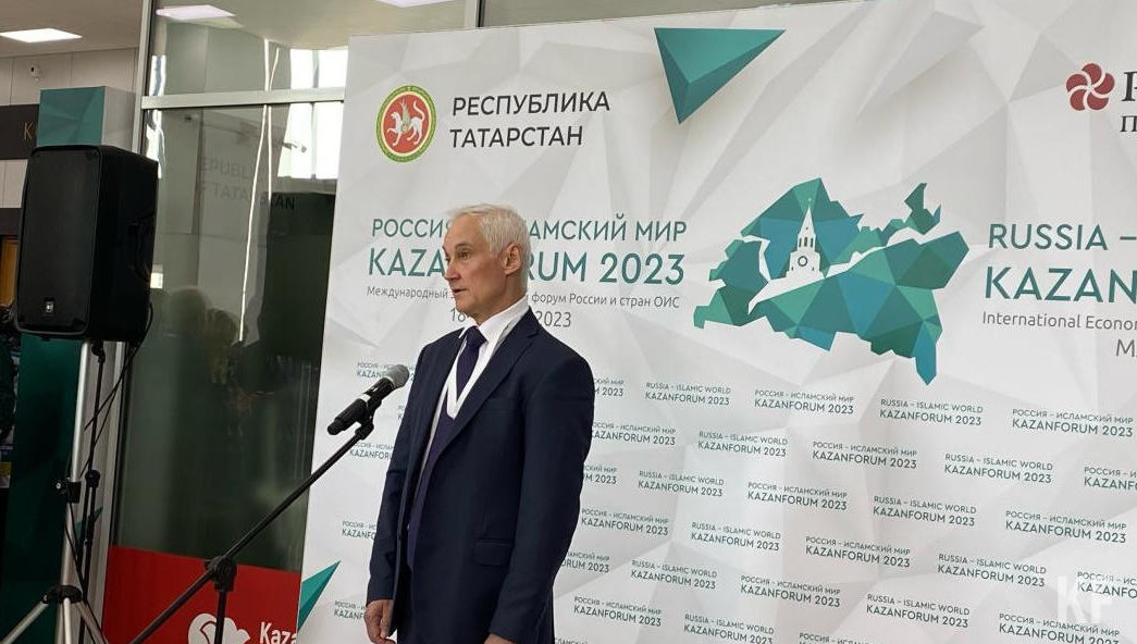 По словам политика