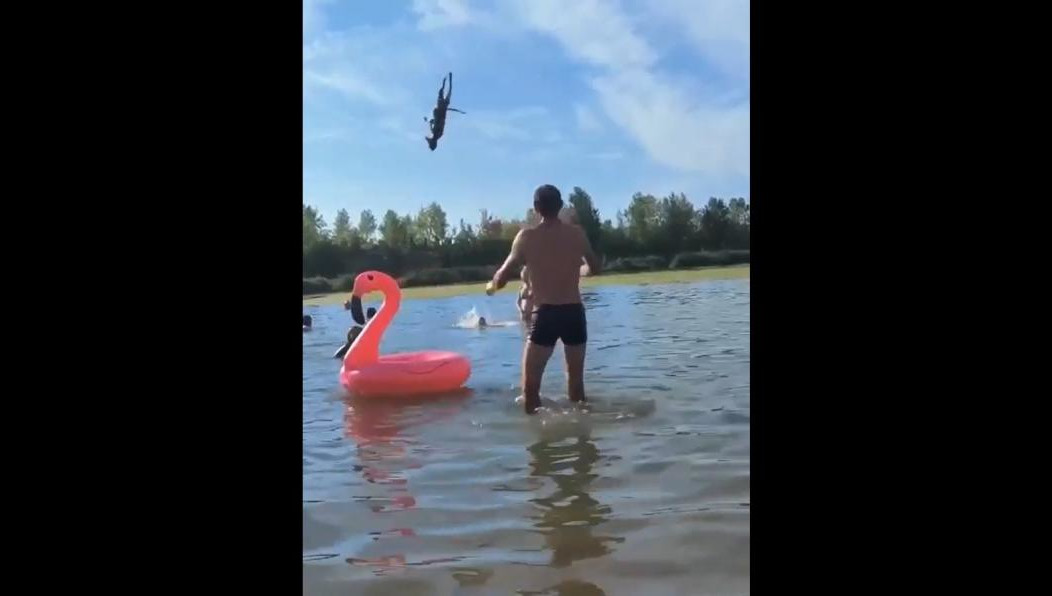 Очевидцы засняли