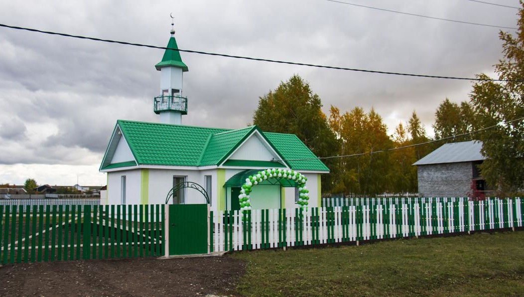 После официального разрешения на строительство в Трудовом закипела работа.