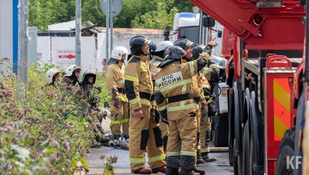 Женщина получила ожоги плеча и шеи.