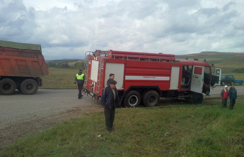 передает пресс-служба МЧС РТ. Авария произошла на 10 км автодороги Азнакаево-Урманаево накануне днем.