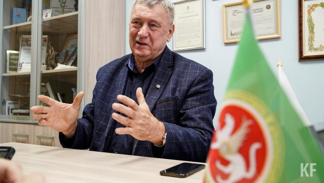 Владимир Вавилов получил награду за свой вклад в помощь больным детям.