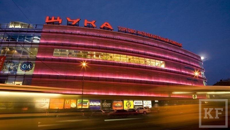 Крупные московские торговые центры недосчитались почти четверти покупателей. Ритейлеры полагают