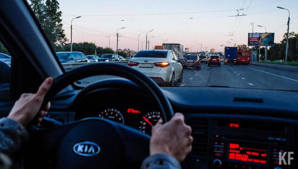 При таком торможении в авто не загораются стоп-сигналы.