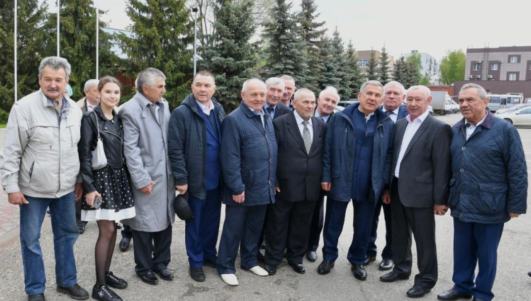 В этом высшем учебном заведении президент Татарстана учился сам.