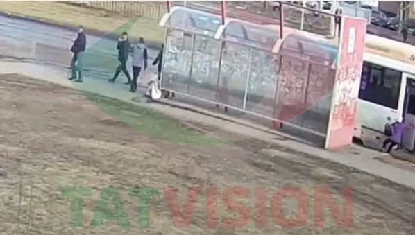 Водитель начал движение