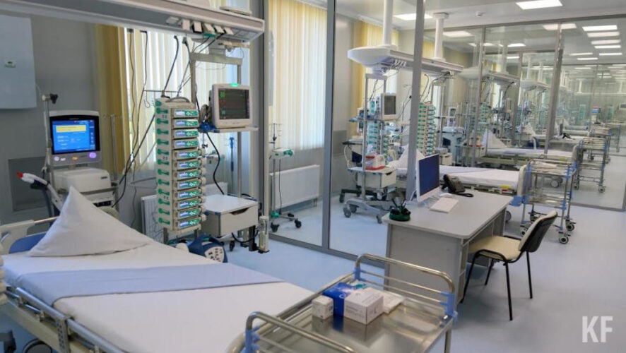 Самому молодому пациенту было 68 лет.