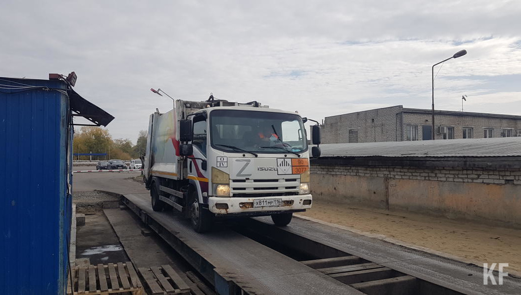 Столица Татарстана продолжает попытки замедлить наступление мусорного коллапса и развивает сортировку с дальнейшей переработкой ТКО. Выясняем подробности того