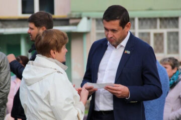 Депутат Горсовета Челнов Эдуард Фаттахов намерен решить вопрос с организацией локальных клубов по интересам.