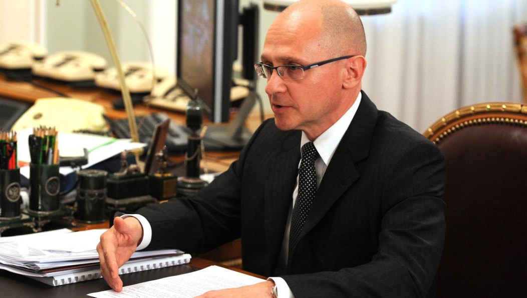 Также он анонсировал систему стажировок для выпускников программы.