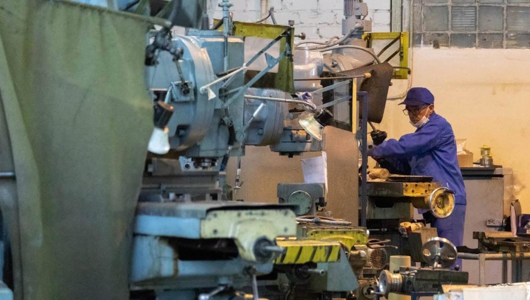 Тем самым создали 6100 рабочих мест на предприятиях.