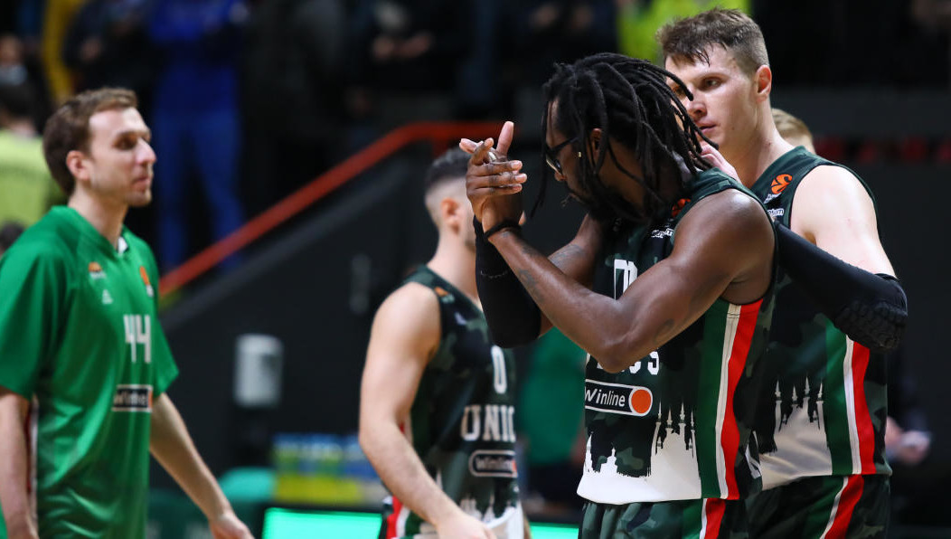 Казанцы уступили со счётом 75:86.