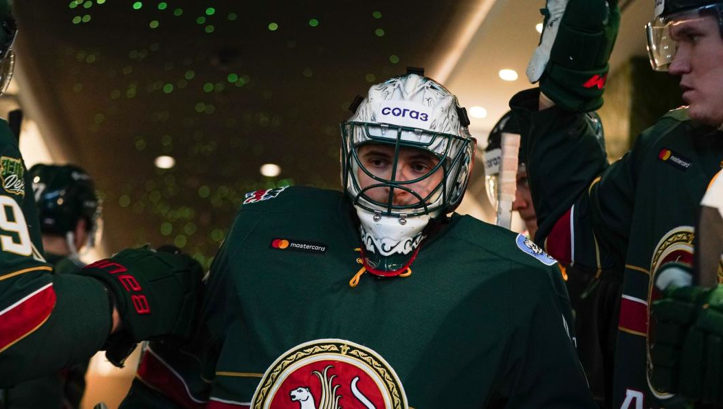 Голкипер подписал с клубом новый контракт.