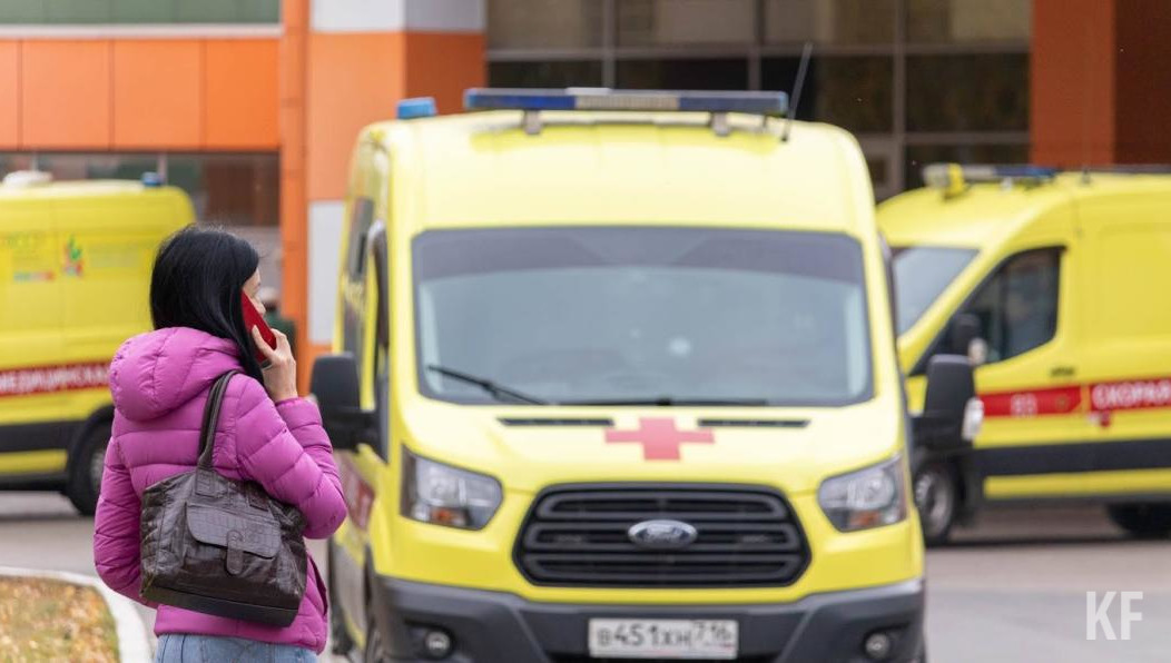 Мужчина с судимостью не раз пытался обратить на себя ее внимание.