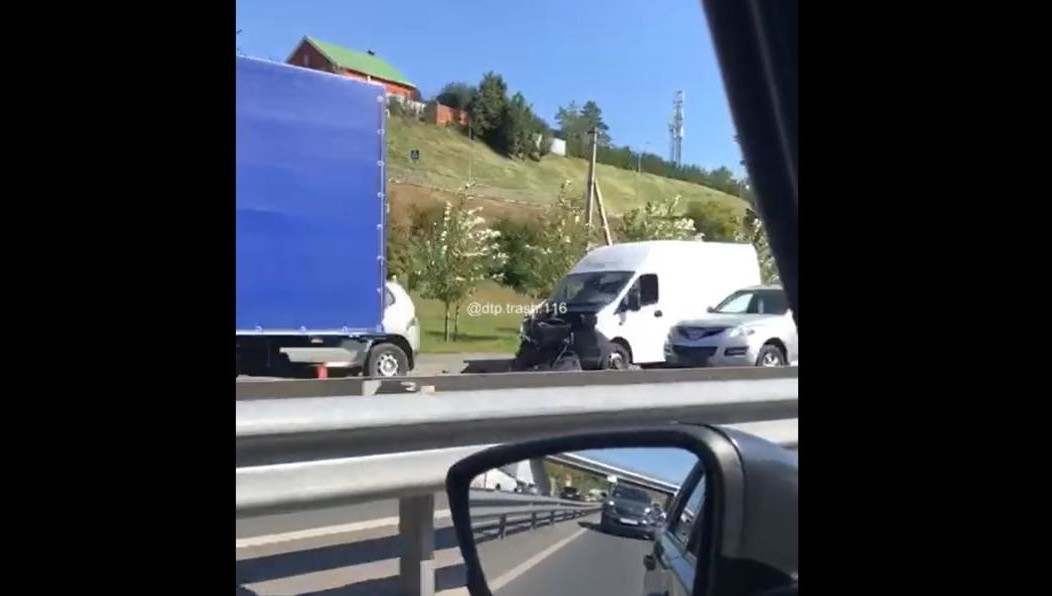 Пострадала 21-летняя девушка.