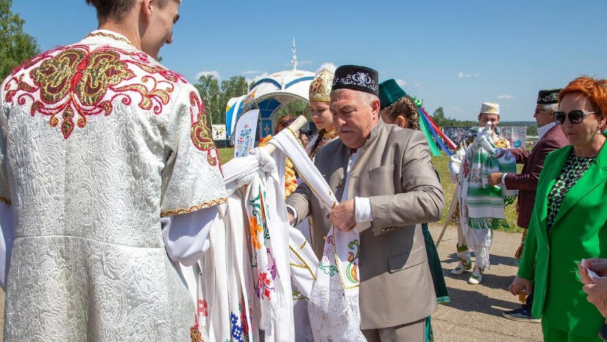 Среди негативных инфоповодов оказались отравление угарным газом семьи