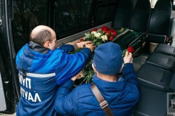 Сегодня в одном из сел Менделеевского района похоронили 18-летнего Антона Фоминова