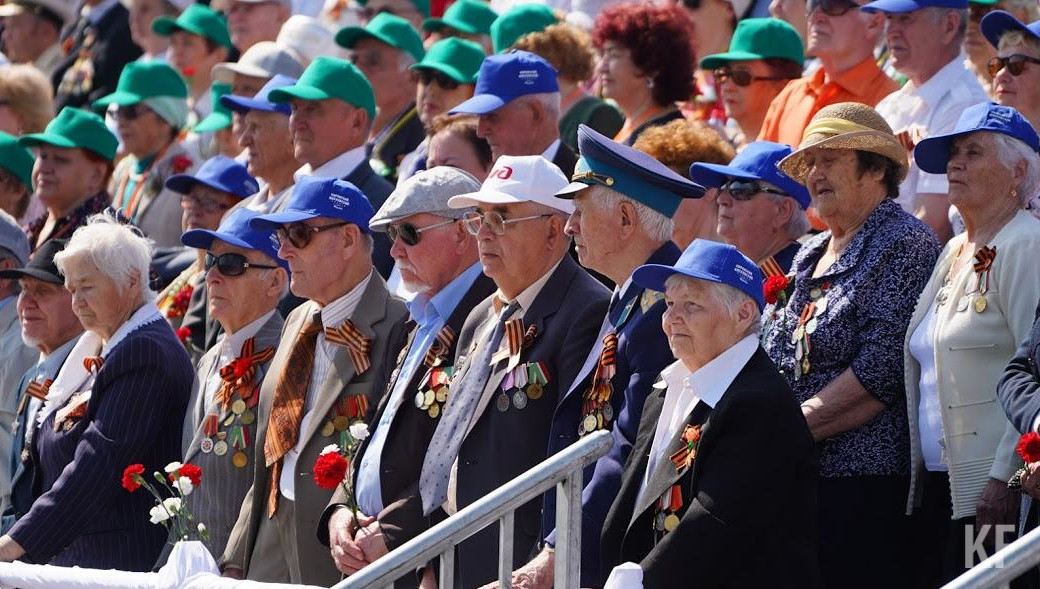 Речь идет в первую очередь о ветеранах и инвалидах Великой Отечественной войны.