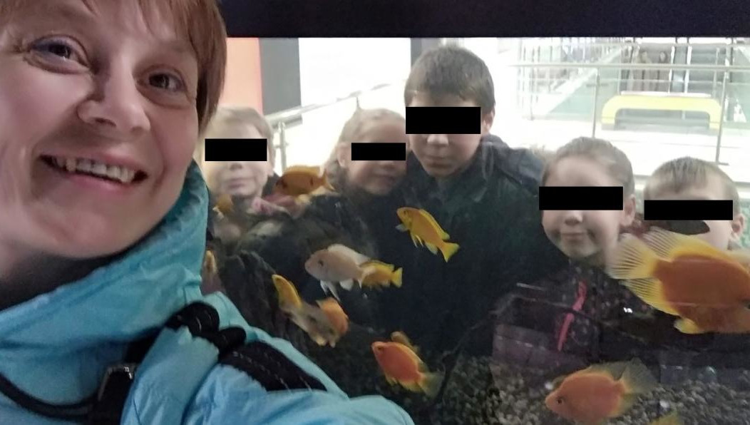 Многодетная Оксана Рыжкова устала судиться с налоговиками.