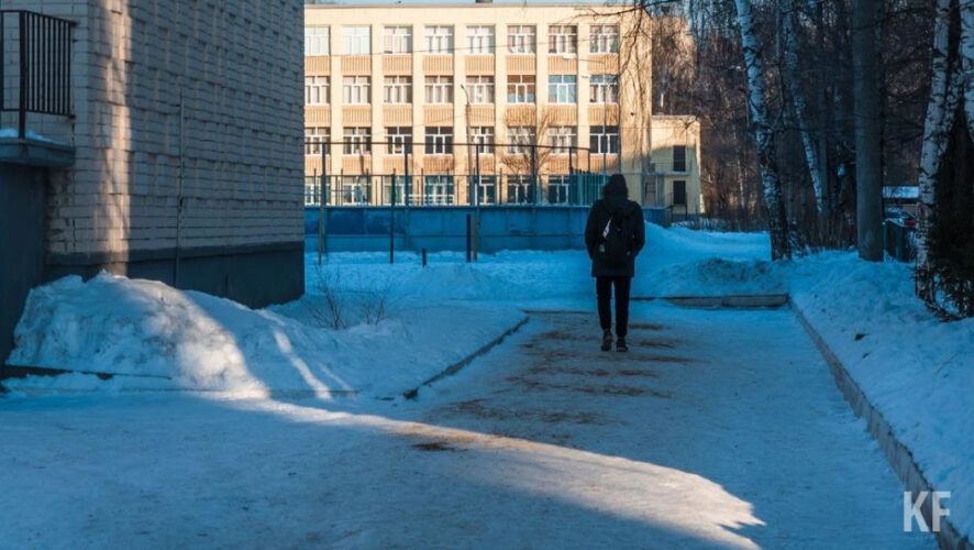 Школьники надругались над 17-летней жертвой в одной из квартир автограда.
