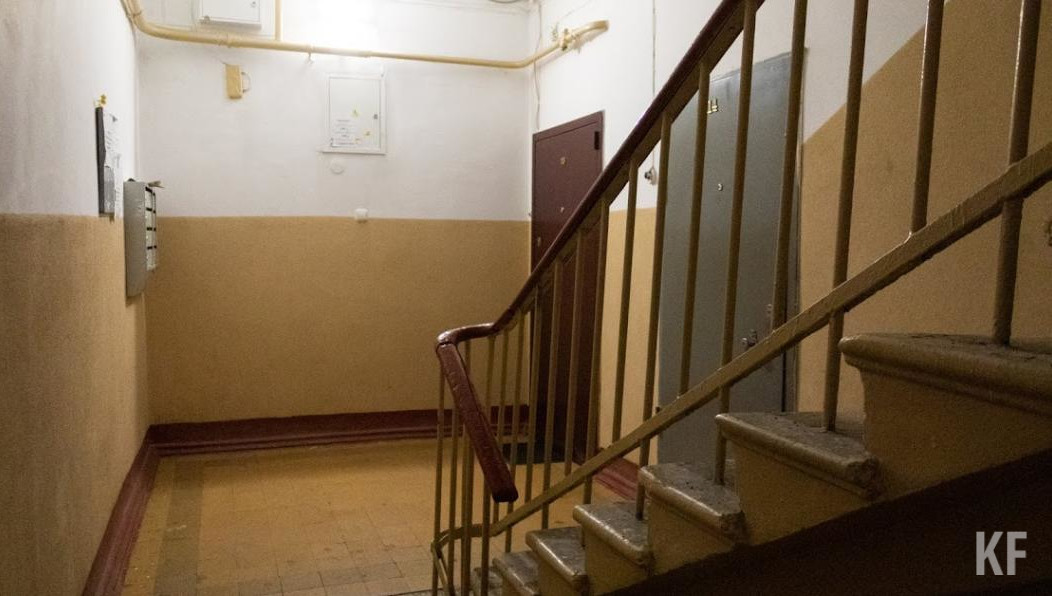 В жилище находились одни полуторамесячный грудничок и его сестра