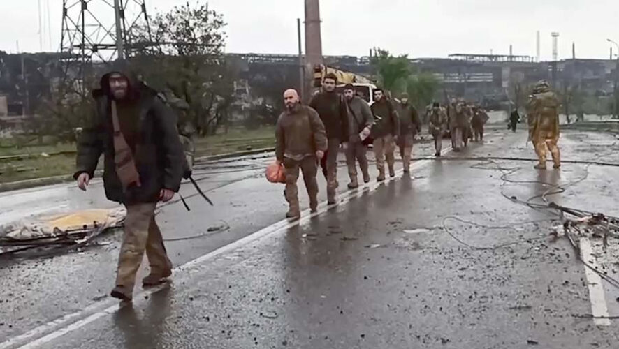 Большинство из списков &mdash; это рядовые и младший командный состав.