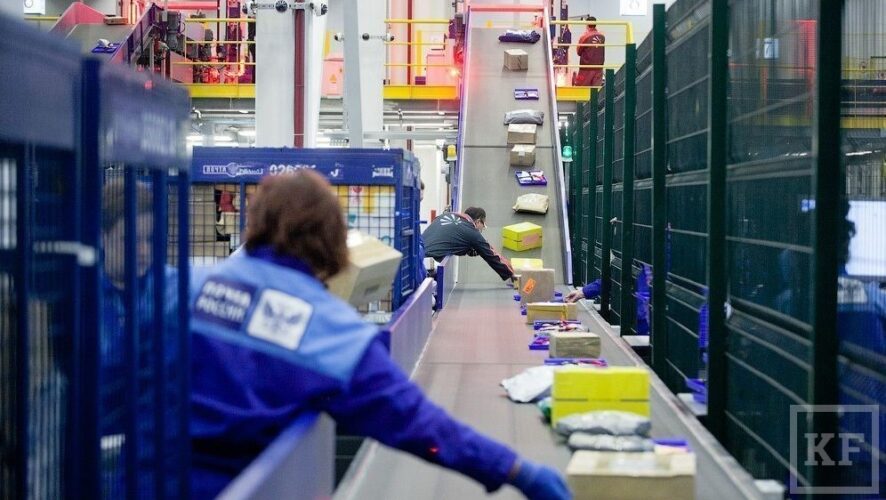 «Почта России» перенесла срок запуска нового автоматизированного сортировочного центра (АСЦ) в Казани. Изначально запуск центра был запланирован на 2015 год