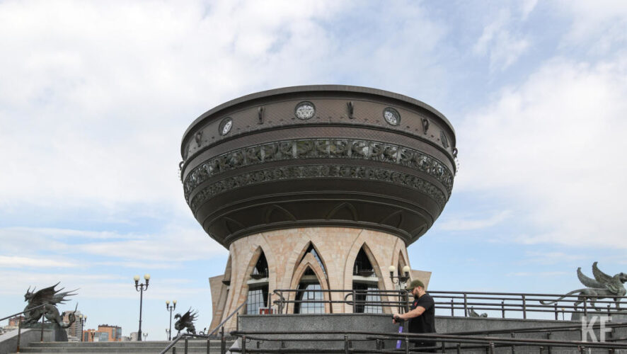 Центр семьи Казан окрасится в жёлтый