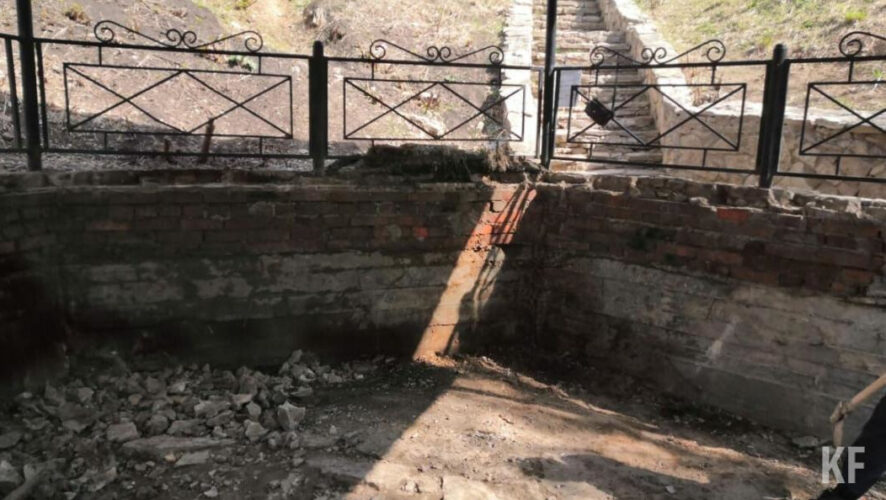 Срок поставили сжатый: до конца месяца.