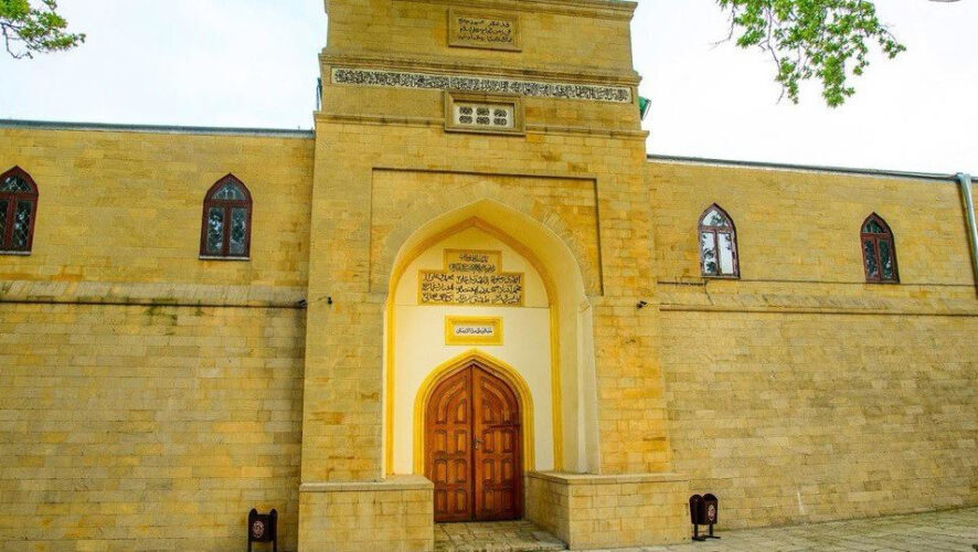 Работы по реставрации Джума-мечети VIII века в дагестанском Дербенте планируют завершить в 2022 году.