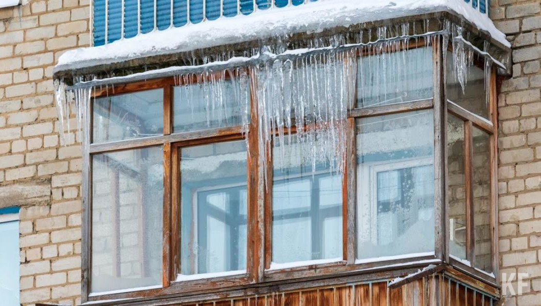 Требование должно быть исполнено в течение недели и за счет собственников квартир.