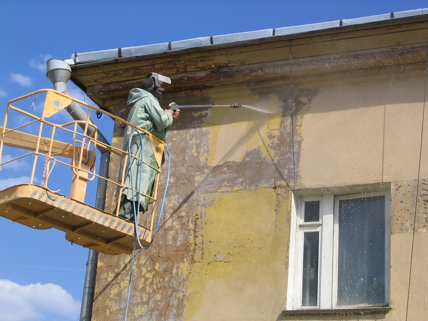 4% выполнена на сегодняшний день программа капремонта многоквартирных жилых домов в Татарстане. Об этом на совещании в Доме правительства республики рассказал глава