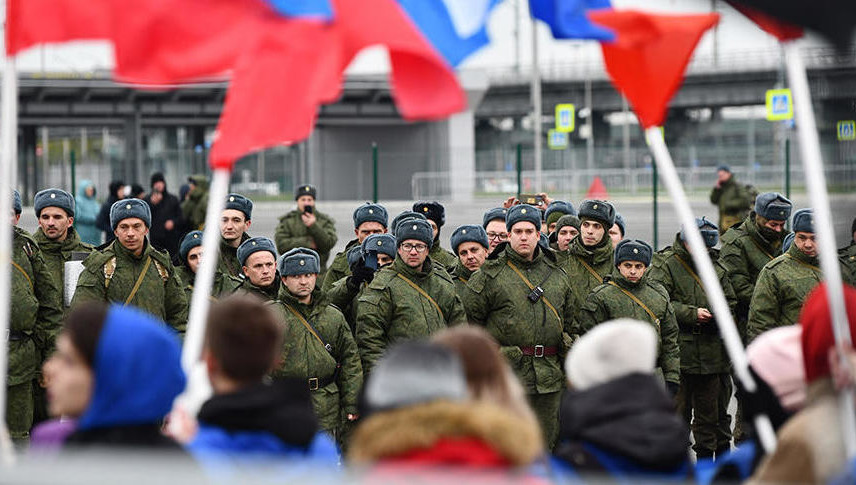 На вопросы отвечали сотрудники Государственного юридического бюро РТ совместно с представителями Нотариальной палаты РТ.