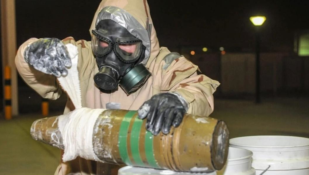 По сравнению с ядерной бомбой