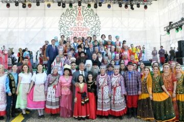 «Мозаика культур» объединила российские нации в Казани.
