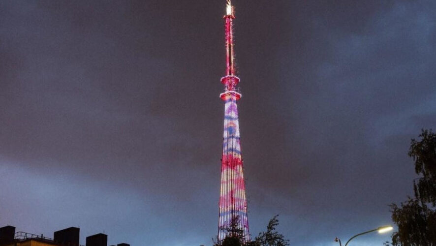 Праздничный сценарий будет работать с 18:30 до 23:00.