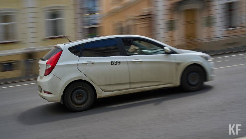 При этом российским водителям выгоднее заказывать автомобили за рубежом.